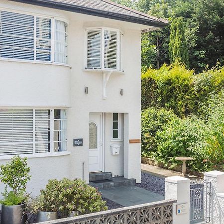 メナイ・ブリッジ The Art Deco Houseヴィラ エクステリア 写真